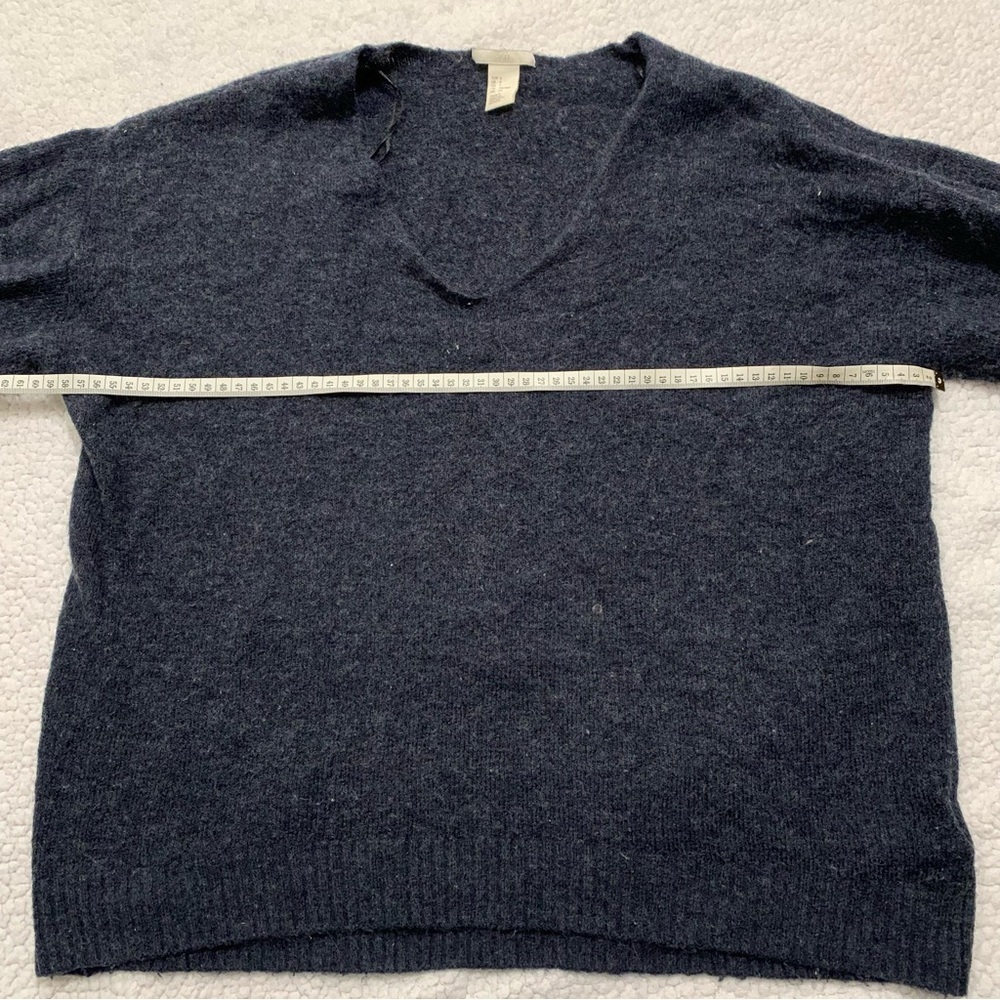 H&M V-neck Dark Blue  Oversized Sweater - Picture 5 of 9